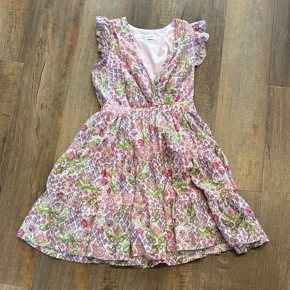 Taylor Dresses & Skirts - Taylor Pink and Green Floral V-Neck Sundress with Ruffle Sleeves